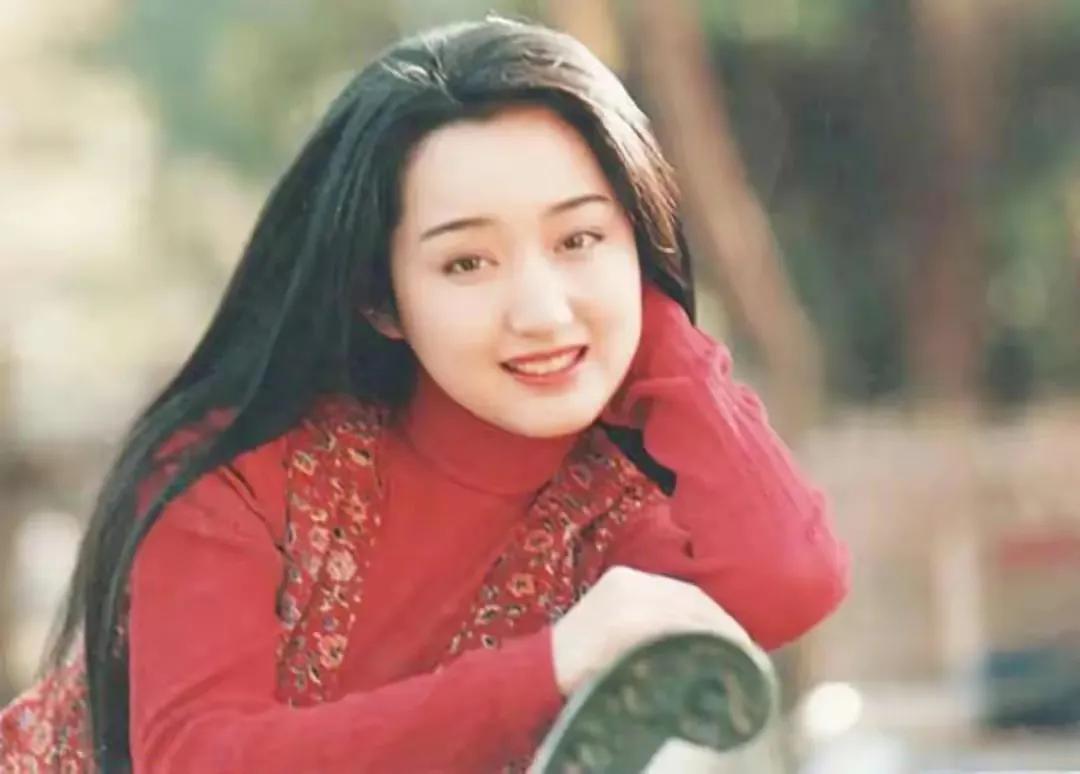 赖文峰现在是什么情况，和杨钰莹同居三年后分手，如今在乡下艰难度日