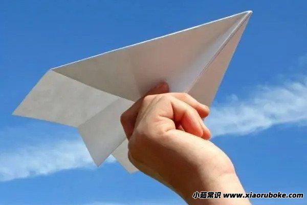 能飞9000000米的纸飞机,吉尼斯最远记录为70.866米 能飞9000000米的纸飞机,吉尼斯最远记录为70.866米