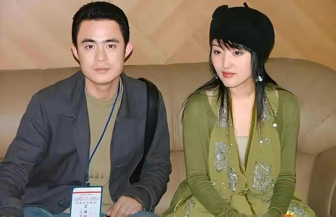 赖文峰现在是什么情况，和杨钰莹同居三年后分手，如今在乡下艰难度日