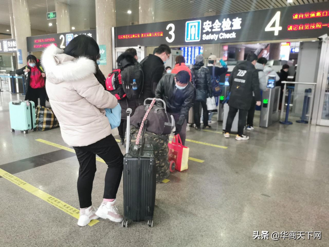 工资8000以上普工的厂能信吗？打工人：套路深，和实际工资是两码事