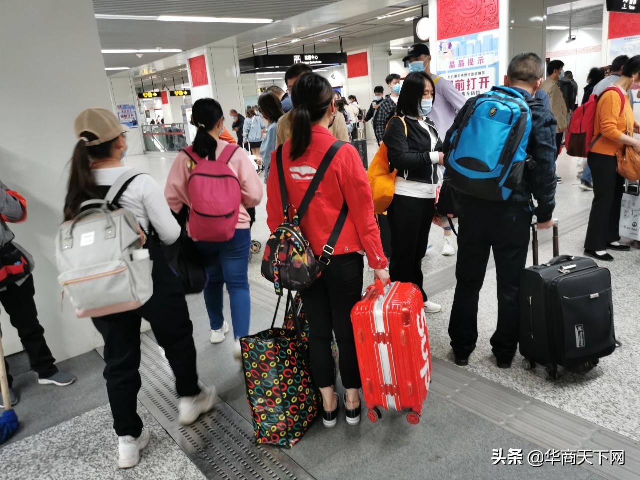 工资8000以上普工的厂能信吗？打工人：套路深，和实际工资是两码事