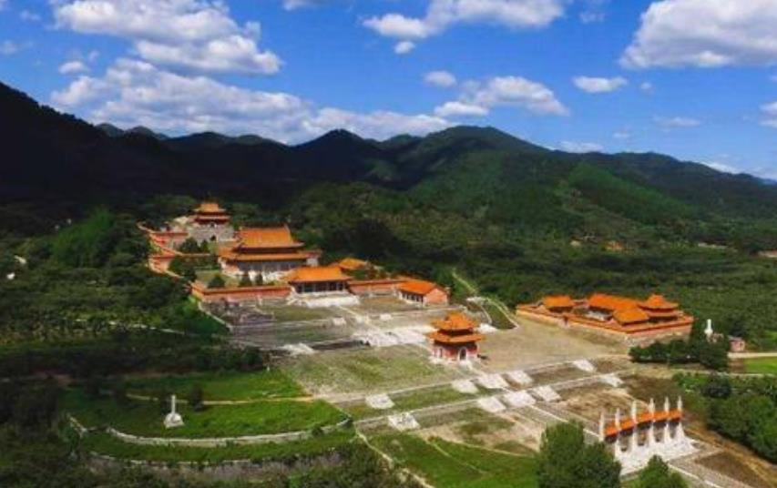 明十三陵值得去吗 明十三陵开放地宫参观的陵墓，值得你来看-阿灿说钱