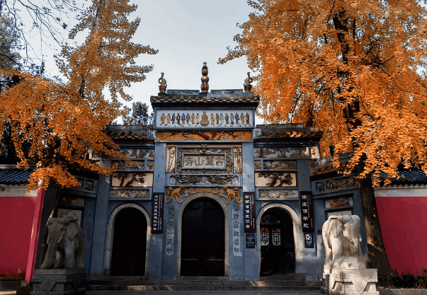 长沙有什么好玩的旅游景点（附热门景点+特色美食+路线推荐）
