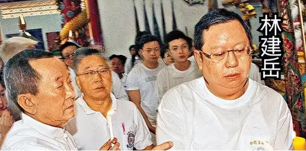 泰国白龙王被揭穿(泰国白龙王的真实事迹) 泰国白龙王被揭穿(泰国白龙王的真实事迹)