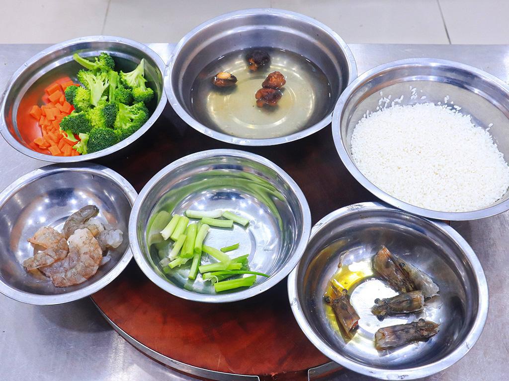 早餐食谱简单快速做法【5种快手早餐做法，8分钟出锅简单又营养】