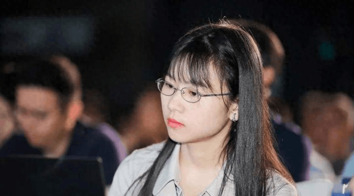 湖南90后天才姚婷:抛弃高薪入职华为,究竟是何原因? 湖南90后天才姚婷:抛弃高薪入职华为,究竟是何原因?