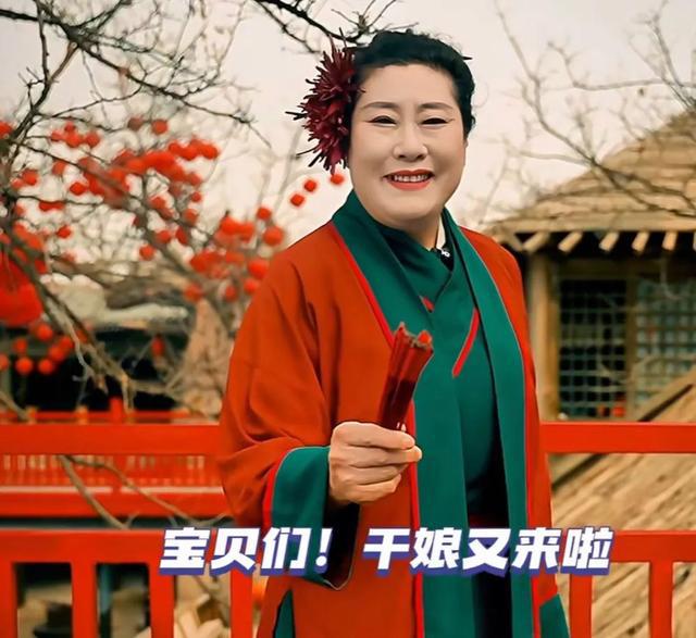 开封王婆抖音10天涨粉超180万，爆火只因为戳中了现代年轻人的痛！