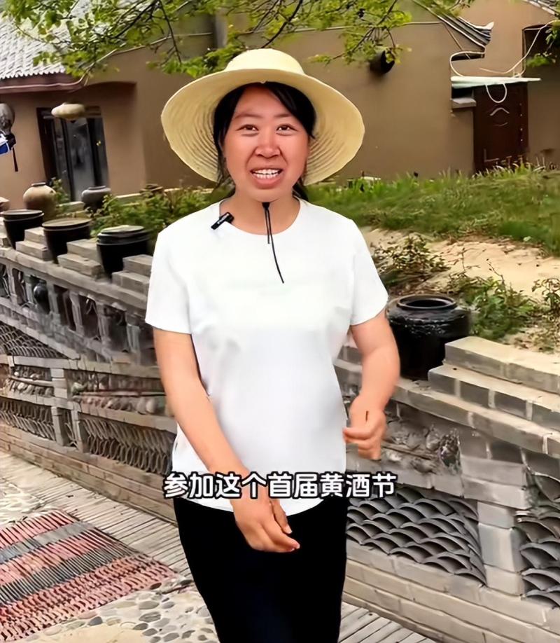 94年村支书把乡村日常拍成短视频 94年村支书把乡村日常拍成短视频