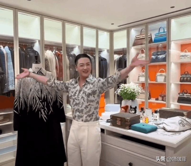 多名炫富网红被封号 多名炫富网红被封号