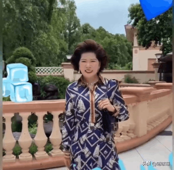 多名炫富网红被封号 多名炫富网红被封号